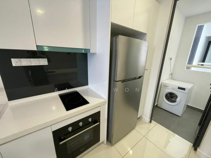 Servis Apartment untuk Disewa di Avara - Aaron Wong - Kitchen - PropertyGuru.com.my