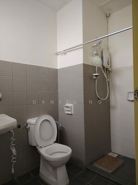 Condominium for Rent at MJC Upper Sanctuary - Daniel Ng - Bathroom - PropertyGuru.com.my