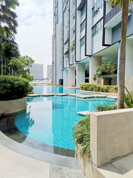 Service Residence for Rent at i-Residence @ i-City - Ray Lee - Exterior - PropertyGuru.com.my