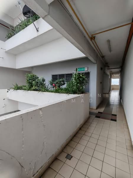 Kondominium untuk Dijual di Awana Puri - Muna Zawani Muhamad - Corridor - PropertyGuru.com.my
