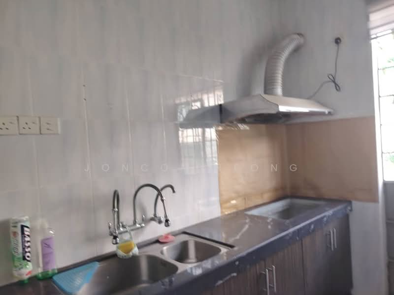 Rumah Teres untuk Disewa di Taman Kajang Perdana (Kajang) - Jonco Cheong - Kitchen - PropertyGuru.com.my
