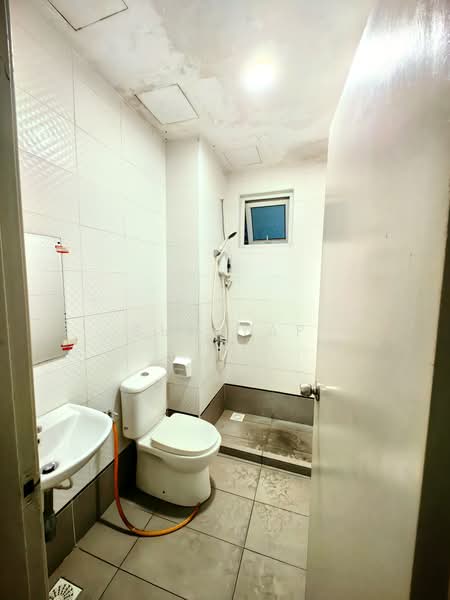 Servis Apartment untuk Disewa di Seasons Amara Larkin - Sun Yap - Bathroom - PropertyGuru.com.my