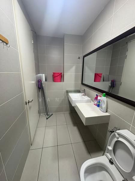 Service Residence for Rent at The Cruise Residence - Evan Chan - Bathroom - PropertyGuru.com.my