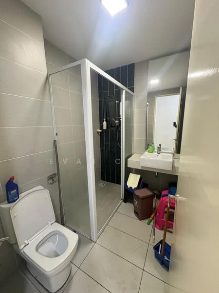 Service Residence for Rent at The Cruise Residence - Evan Chan - Bathroom - PropertyGuru.com.my
