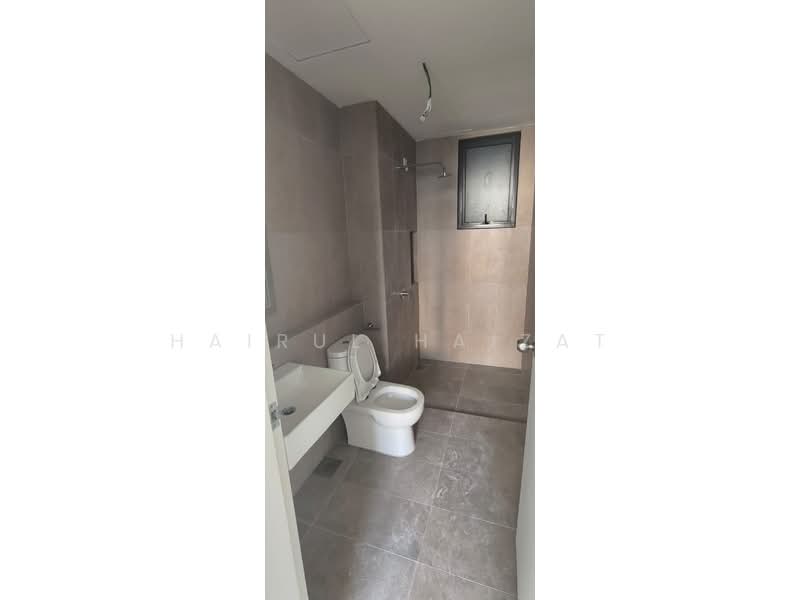 Service Residence for Rent at D'Sini Residences - Hairul Haizat - Bathroom - PropertyGuru.com.my
