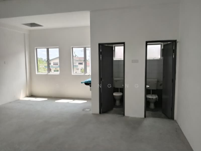 Shop for Rent in Taman Banting Jaya (Banting) - Si Peng Ng - Interior - PropertyGuru.com.my