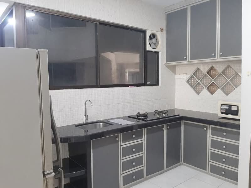 Kondominium untuk Disewa di E-Park Condominium - Weng Sern - Kitchen - PropertyGuru.com.my