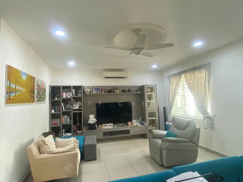 Semi-Detached House for Sale in Semenyih (Selangor) - Jeff Cheah - Living Room - PropertyGuru.com.my