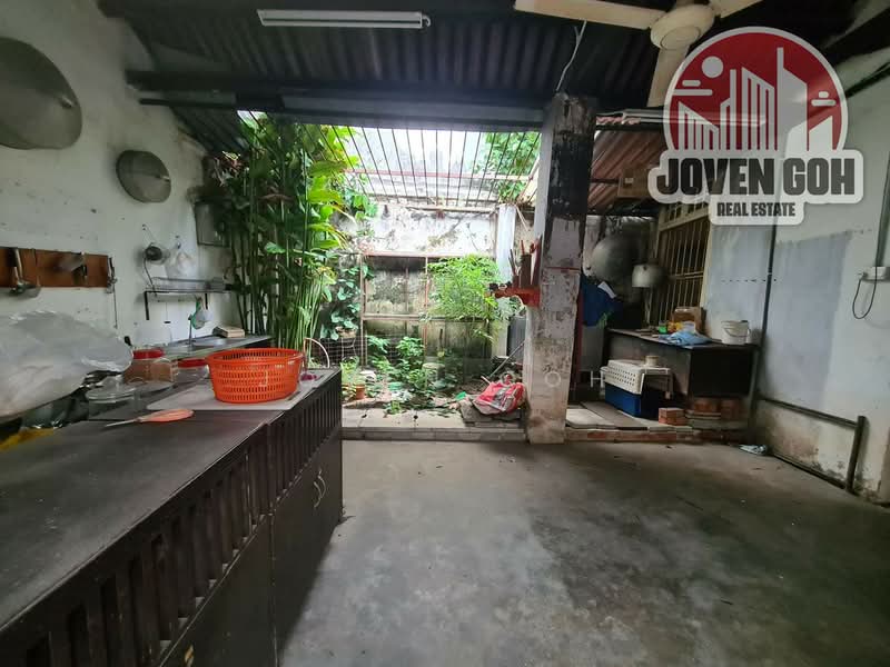 Shop for Sale in George Town (Penang) - Joven Goh - Kitchen - PropertyGuru.com.my