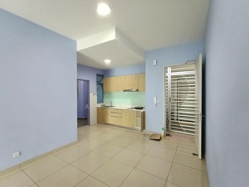 Service Residence for Rent at Meridin Bayvue @ Sierra Perdana - Darren Ho - Kitchen - PropertyGuru.com.my