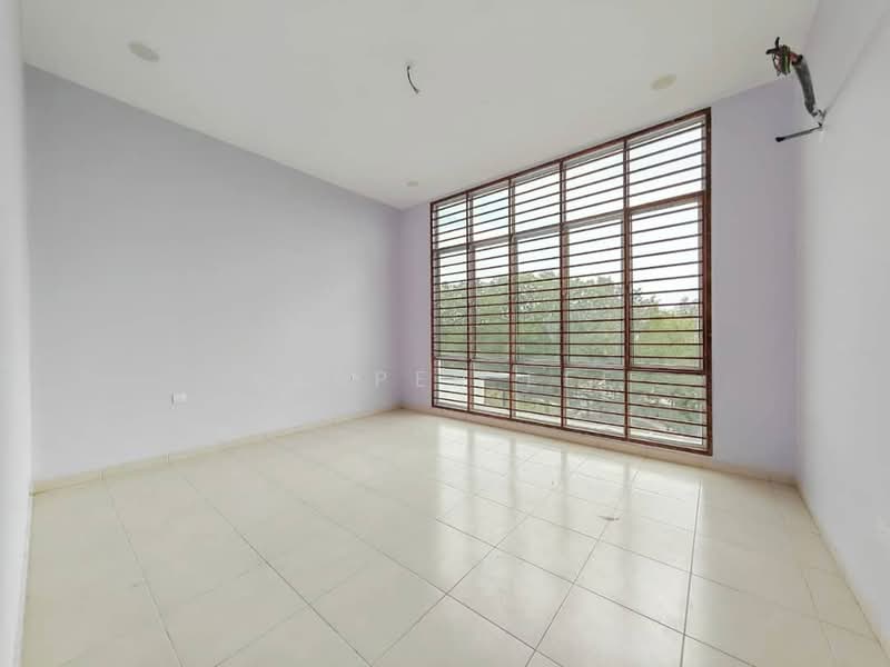 2.5-storey Terraced House for Sale in Bandar Seri Alam (Masai) - Kasper Lee - Interior - PropertyGuru.com.my