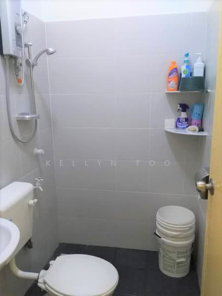 1-storey Terraced House for Sale in Ujong Pasir (Melaka) - Kellyn Foo - PropertyGuru.com.my