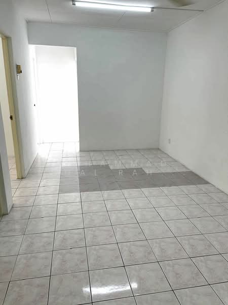 Apartment for Sale at Pangsapuri Pendamar A - Muhammad Iqmal Rahiman - Interior - PropertyGuru.com.my