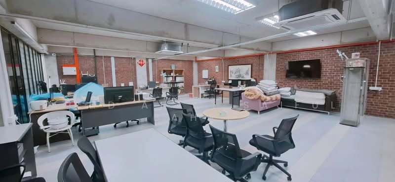 Kilang untuk Dijual di Seksyen U3 (Shah Alam) - Mohd Aizat Saiful Bahri - Interior - PropertyGuru.com.my