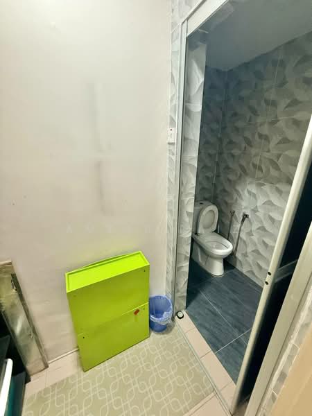 2-storey Terraced House for Sale in Bukit Jelutong (Shah Alam) - Amzar Faiz - PropertyGuru.com.my