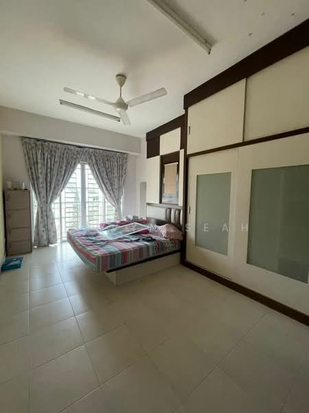 Condominium for Sale at Vista Gambier - Mervyn Seah - Bedroom - PropertyGuru.com.my