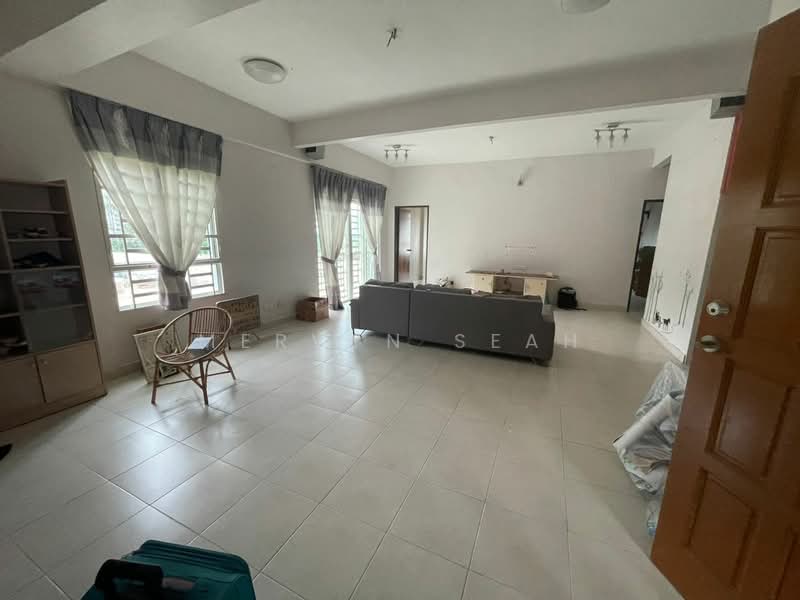 Condominium for Sale at Vista Gambier - Mervyn Seah - Living Room - PropertyGuru.com.my