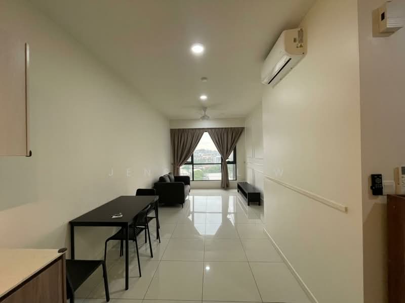 Servis Apartment untuk Disewa di Emerald 9 - Jenson Low - Living Room - PropertyGuru.com.my