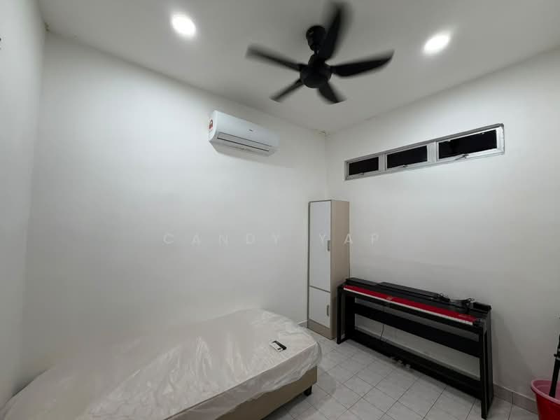 Semi-Detached House for Rent in Taman Megah Ria (Masai) - Candy Yap - Bedroom - PropertyGuru.com.my