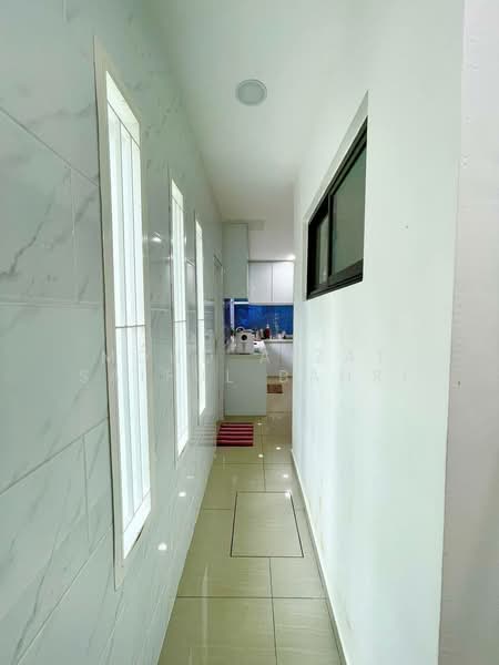 2-storey Terraced House for Sale in Dengkil (Selangor) - Mohd Aizat Saiful Bahri - Corridor - PropertyGuru.com.my