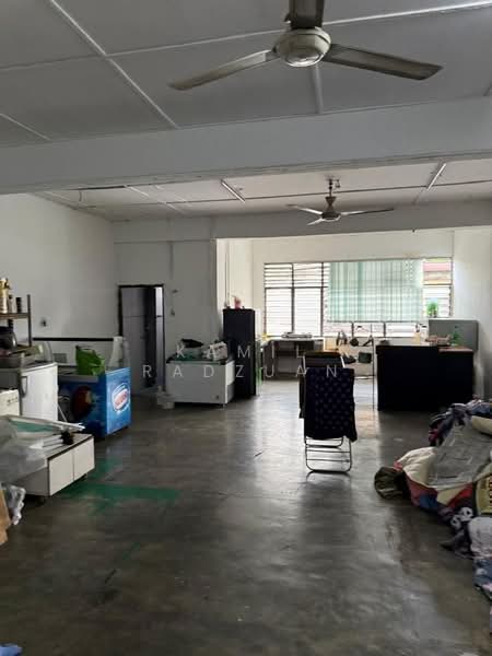 Kedai / Pejabat untuk Disewa di Kajang (Selangor) - Kamil Radzuan - Interior - PropertyGuru.com.my