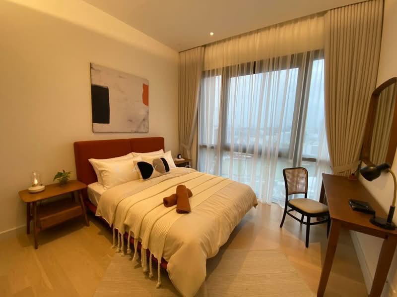 Servis Apartment untuk Dijual di ViiA Residences - Ray Chong - Bedroom - PropertyGuru.com.my