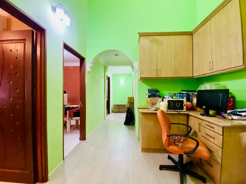 Rumah Teres 2 Tingkat untuk Dijual di Taman Gombak Permai (Batu Caves) - Ibrahim Iderus - Corridor - PropertyGuru.com.my