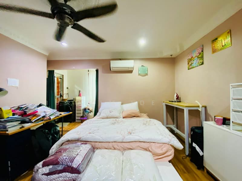 Rumah Teres 2 Tingkat untuk Dijual di Taman Gombak Permai (Batu Caves) - Ibrahim Iderus - Bedroom - PropertyGuru.com.my