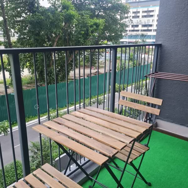 Servis Apartment untuk Disewa di M Arisa - Gilbert Hor - Balcony - PropertyGuru.com.my