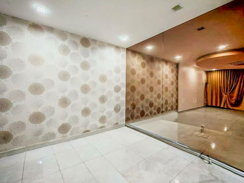 2-storey Terraced House for Sale in Denai Alam (Shah Alam) - Mohd Aizat Saiful Bahri - Interior - PropertyGuru.com.my