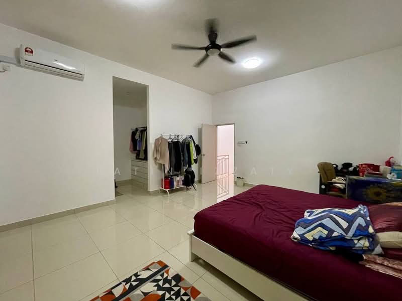 2-storey Terraced House for Sale in Bandar Putra (Kulai) - Fatin Izzaty - PropertyGuru.com.my