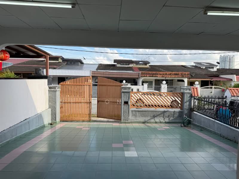 1-storey Terraced House for Rent in Taman Pelangi (Johor Bahru) - Desmond Lee - PropertyGuru.com.my