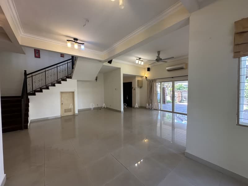 2-storey Terraced House for Sale in Bukit Jelutong (Shah Alam) - Aida Ramli - PropertyGuru.com.my