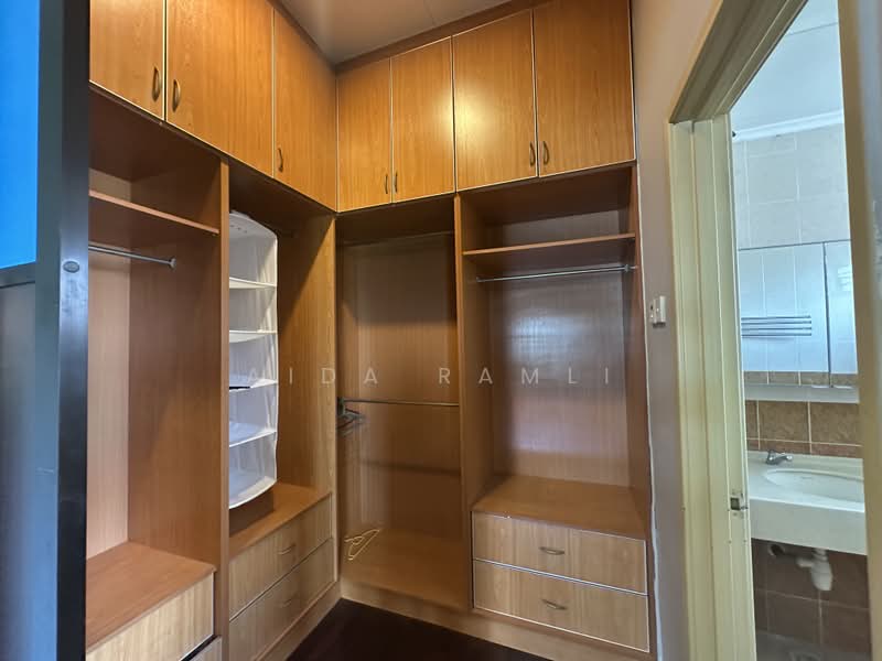 2-storey Terraced House for Sale in Bukit Jelutong (Shah Alam) - Aida Ramli - PropertyGuru.com.my