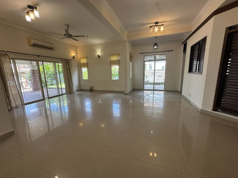 2-storey Terraced House for Sale in Bukit Jelutong (Shah Alam) - Aida Ramli - PropertyGuru.com.my