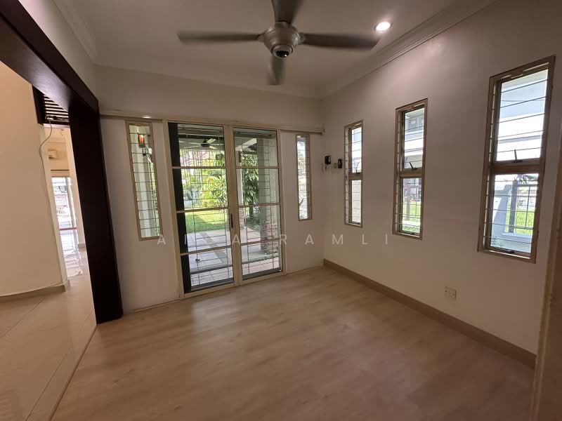 2-storey Terraced House for Sale in Bukit Jelutong (Shah Alam) - Aida Ramli - PropertyGuru.com.my