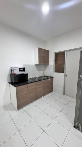 Kondominium untuk Disewa di Residensi Sateria - Paul Wong - PropertyGuru.com.my