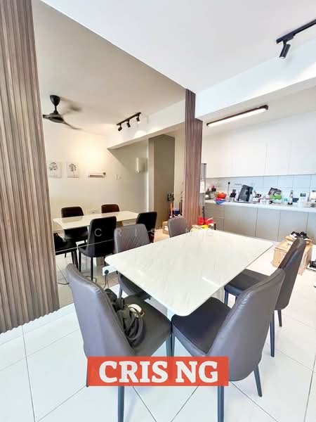 Kondominium untuk Dijual di Fairview Residence - Cris Ng - Dining Room - PropertyGuru.com.my