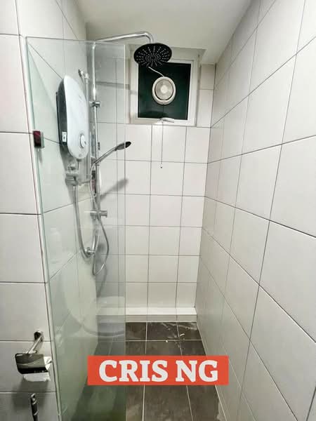 Kondominium untuk Dijual di Fairview Residence - Cris Ng - Bathroom - PropertyGuru.com.my