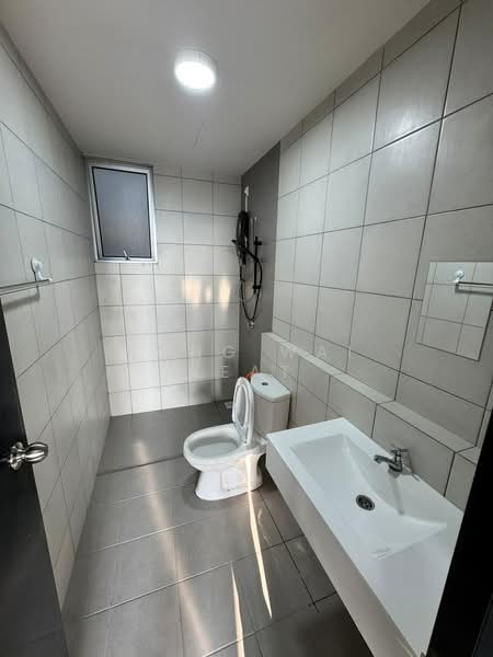 Pangsapuri untuk Disewa di Vista Danau Kota - Kong Wai Keat - Bathroom - PropertyGuru.com.my