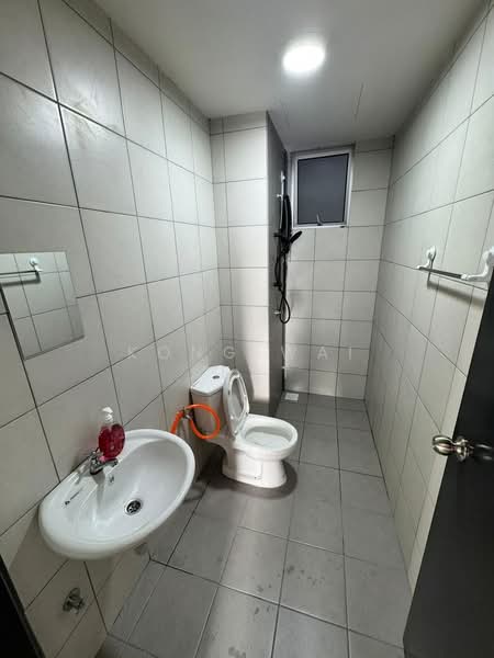 Pangsapuri untuk Disewa di Vista Danau Kota - Kong Wai Keat - Bathroom - PropertyGuru.com.my