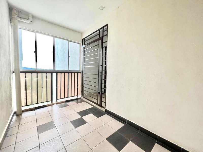 Kondominium untuk Dijual di Villa Park - Amzar Faiz - PropertyGuru.com.my