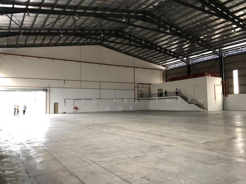 Factory for Rent in Shah Alam (Selangor) - Edward Pek Thian Kor - Interior - PropertyGuru.com.my