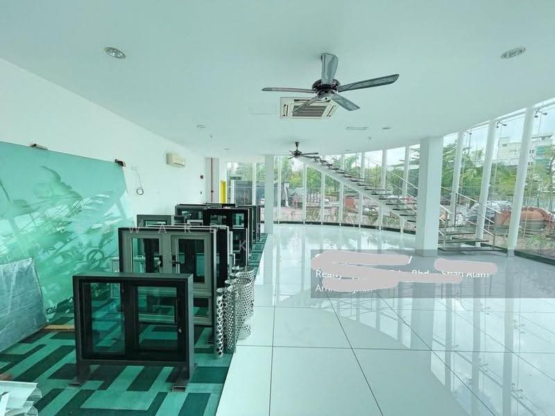Factory for Rent in Shah Alam (Selangor) - Edward Pek Thian Kor - Interior - PropertyGuru.com.my