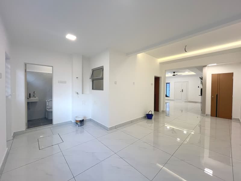 Rumah Teres 2 Tingkat untuk Dijual di Mahkota Cheras (Cheras) - Ray Foo - Bathroom - PropertyGuru.com.my
