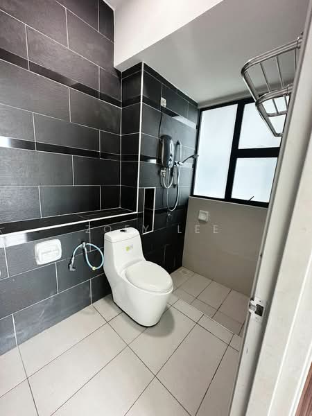 Service Residence for Rent at The Sky Executive Suites - Zoey Lee - Bathroom - PropertyGuru.com.my