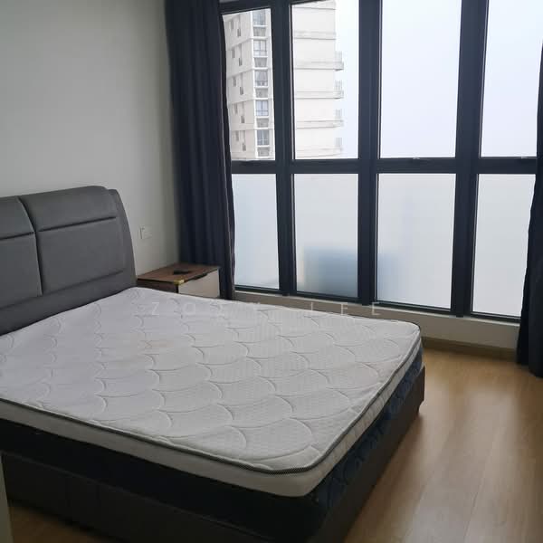 Condominium for Rent at Royal Strand @ Country Garden Danga Bay - Zoey Lee - PropertyGuru.com.my