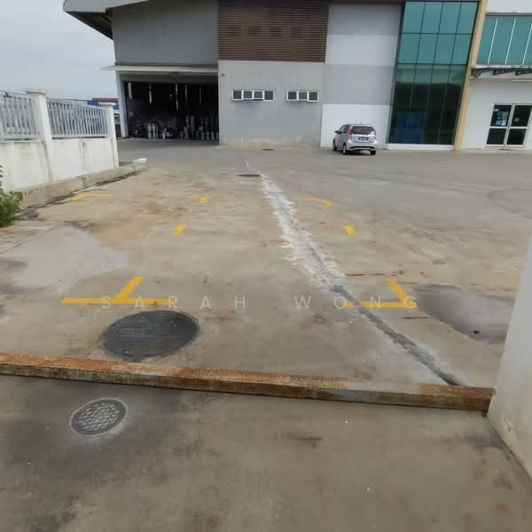 Factory for Rent in Klang (Selangor) - Sarah Wong - Exterior - PropertyGuru.com.my