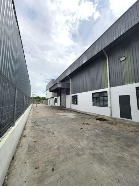 Factory for Rent in Johor Bahru (Johor) - Calley Chin - Exterior - PropertyGuru.com.my