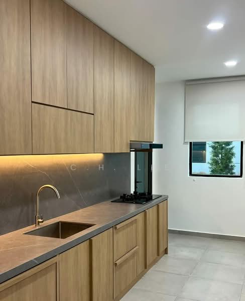 Rumah Teres untuk Disewa di Bandar Cassia (Batu Kawan) - C.H. Lee - Kitchen - PropertyGuru.com.my
